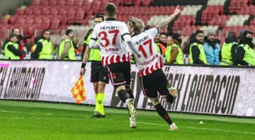 Samsunspor, Kayserispor'u 90+3'te yıktı: 2-1