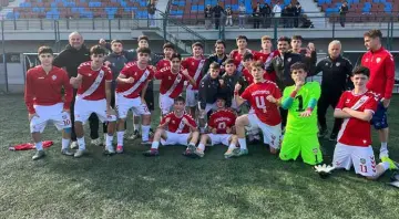 Şampiyon Kadıköyspor Gözünü İkinci Etaba Dikti