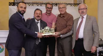 Ozanlar ve Şairlerden Muhteşem Gece