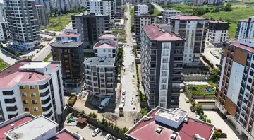 Atakum'da Yollar Onarılıyor: Hedef 10 Bin Metrekare Asfalt